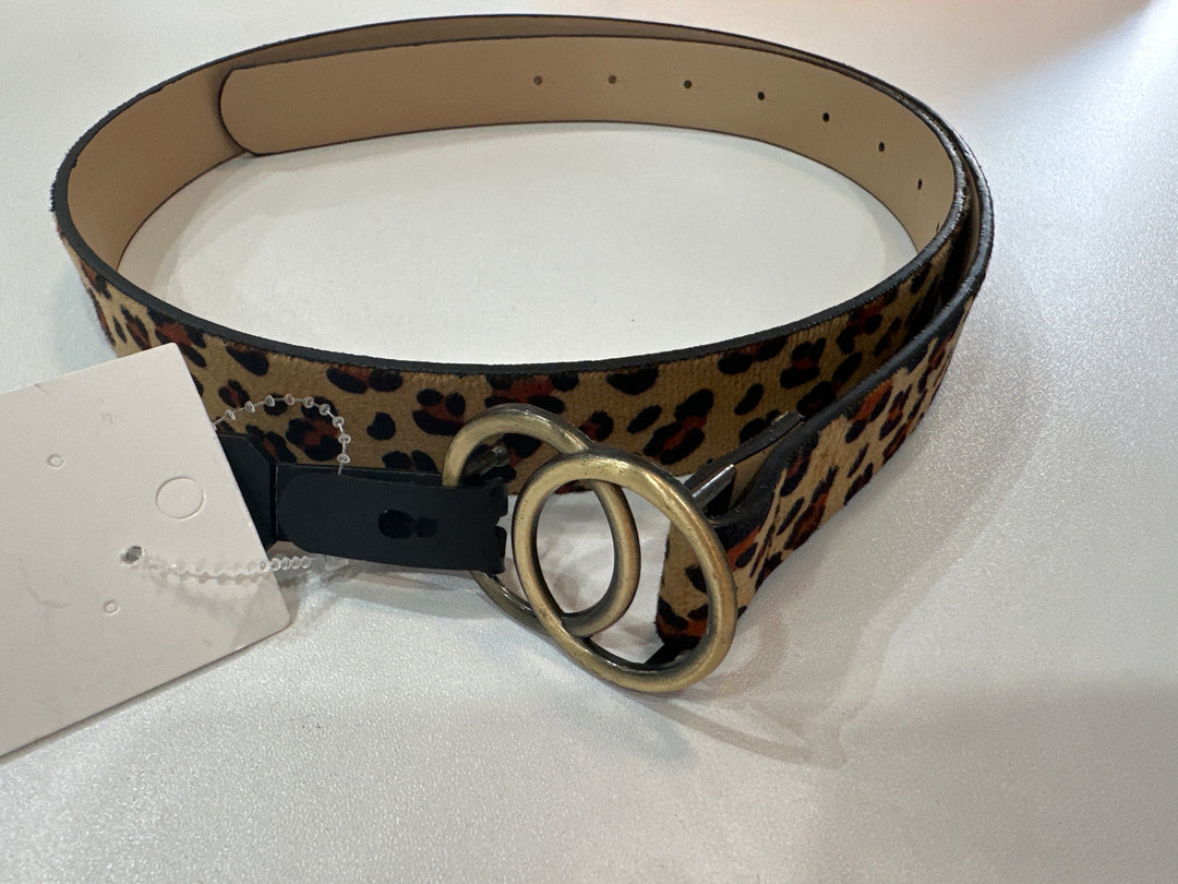 Red Retro Leather Belt