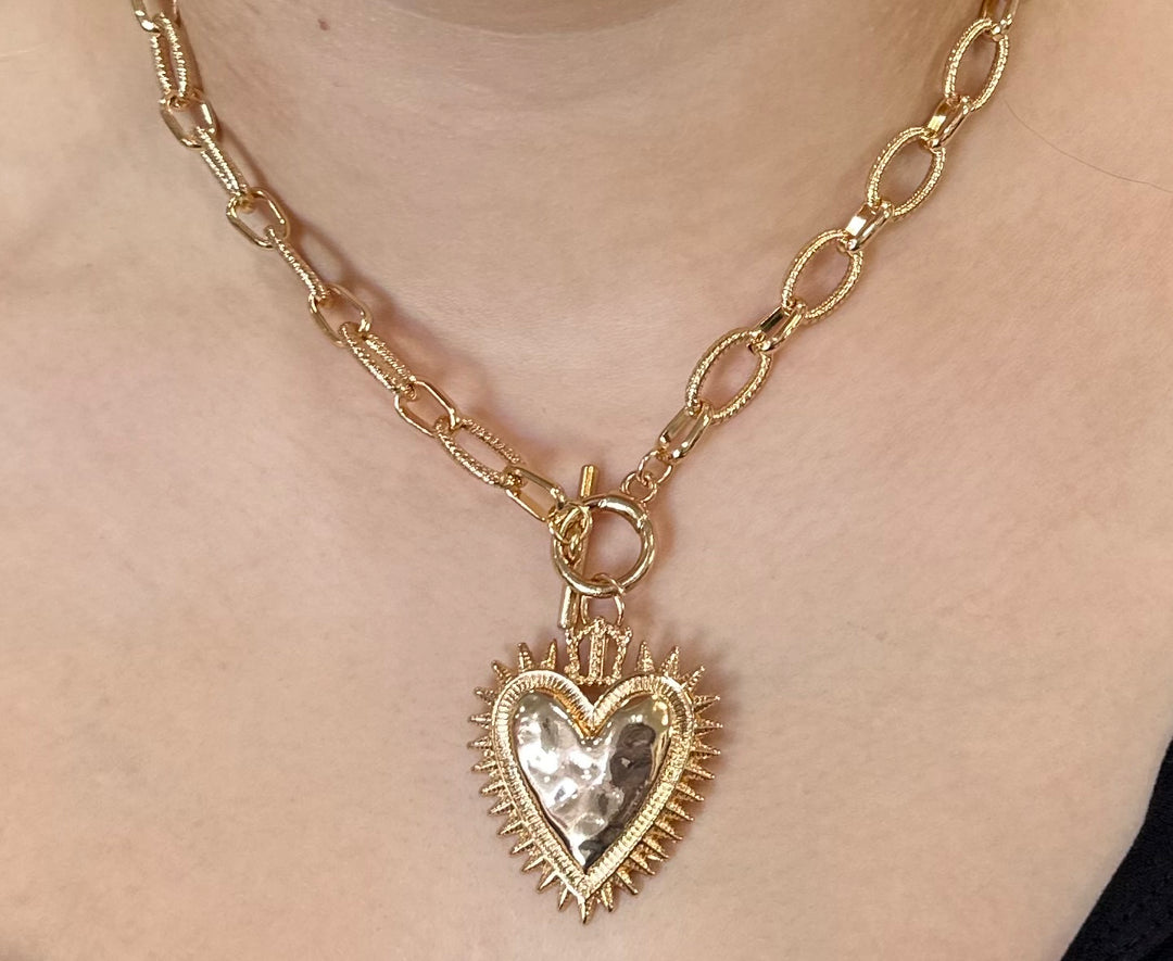 Classic Heart Pendant Necklace