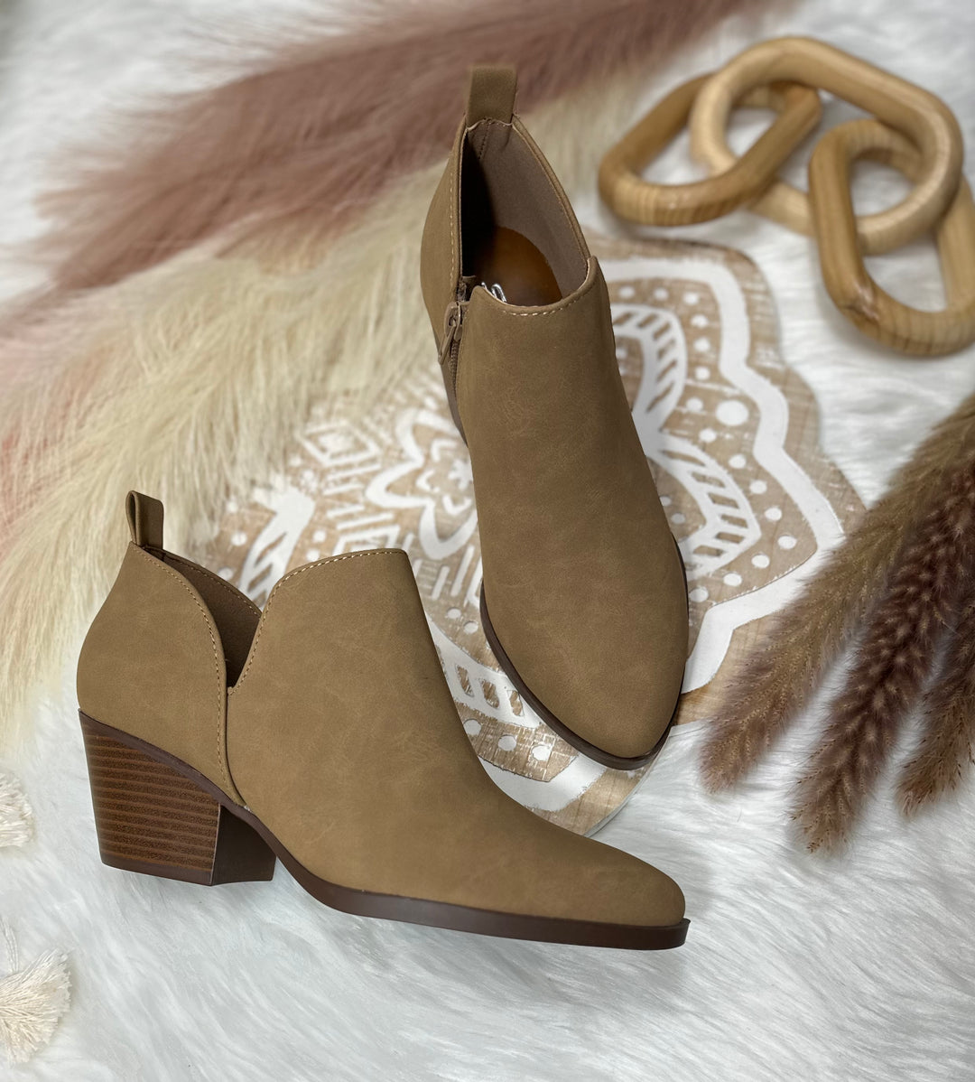 Sectory Side V Cut-Out Almond- Toe Ankle Boots