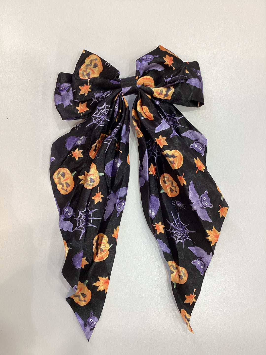 Halloween bow clip