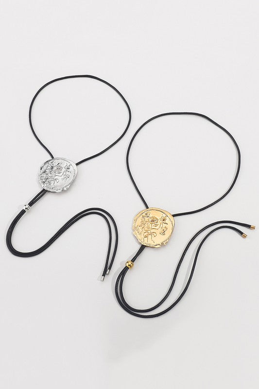 Statement Metallic Rose Pattern Necklace