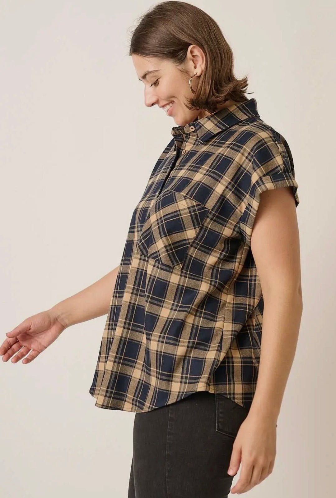 Plaid Cap Sleeve Collared
Button Down Shirt