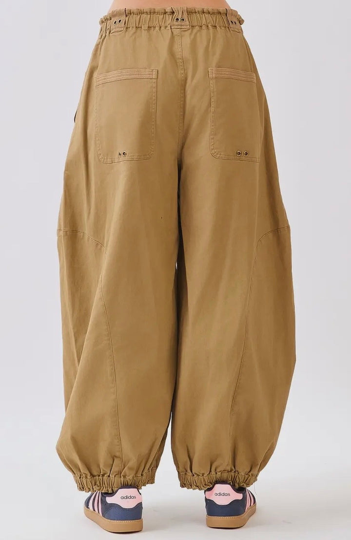 Twill Drop Pocket Pull-On
Parachute Pants