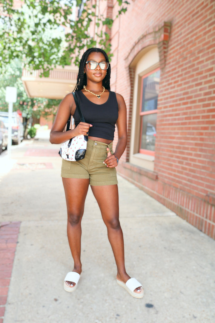 The Everyday Cargo Stretch Shorts