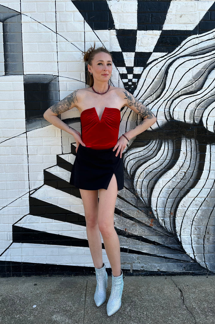 V Ruched Strapless Velvet Bodysuit